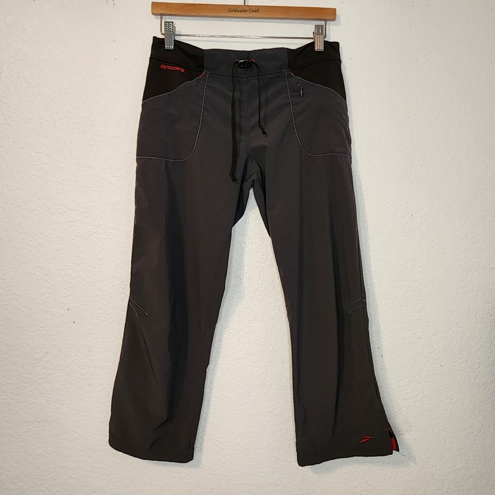 Brooks Gray Outdoor Women's Exercise Pants, Size Tag Missing